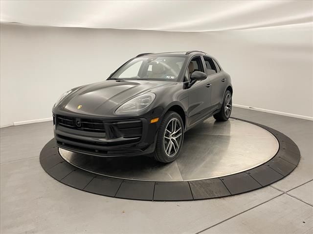 2024 Porsche Macan 