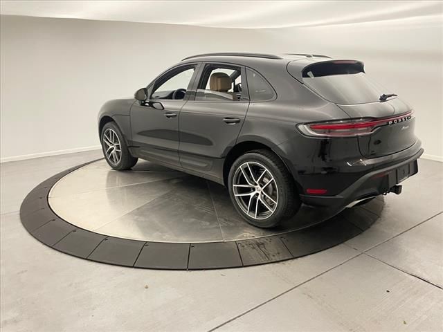 2024 Porsche Macan 