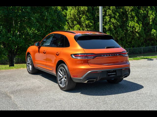 2024 Porsche Macan Base