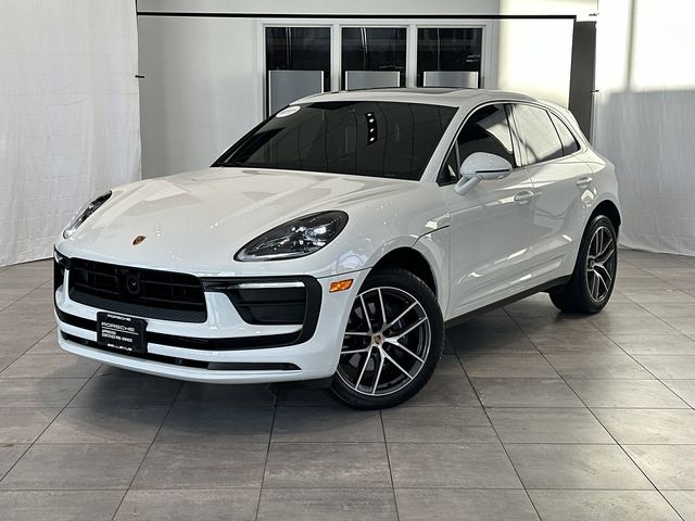 2024 Porsche Macan Base