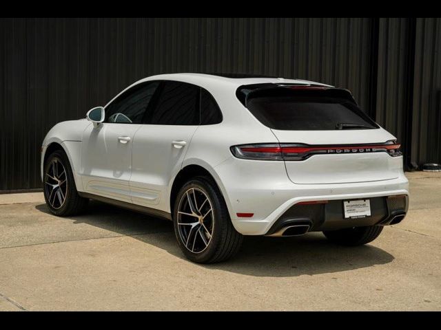 2024 Porsche Macan Base