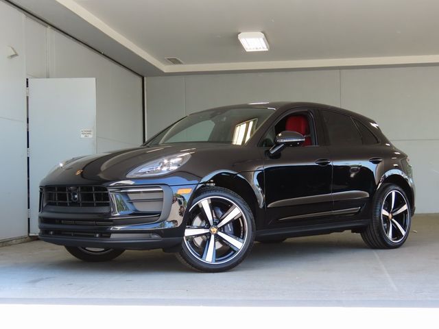 2024 Porsche Macan 