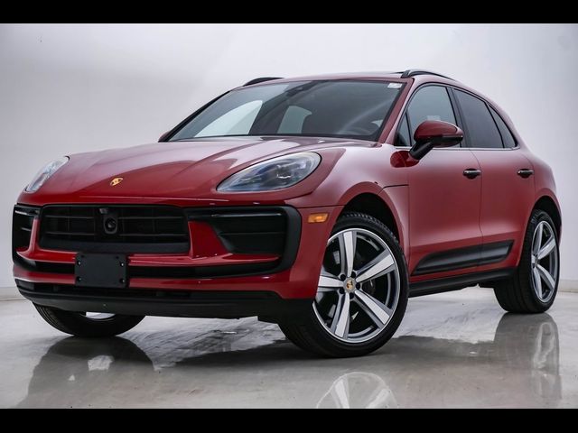 2024 Porsche Macan 