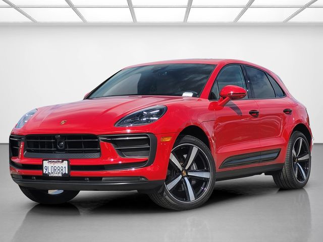 2024 Porsche Macan Base