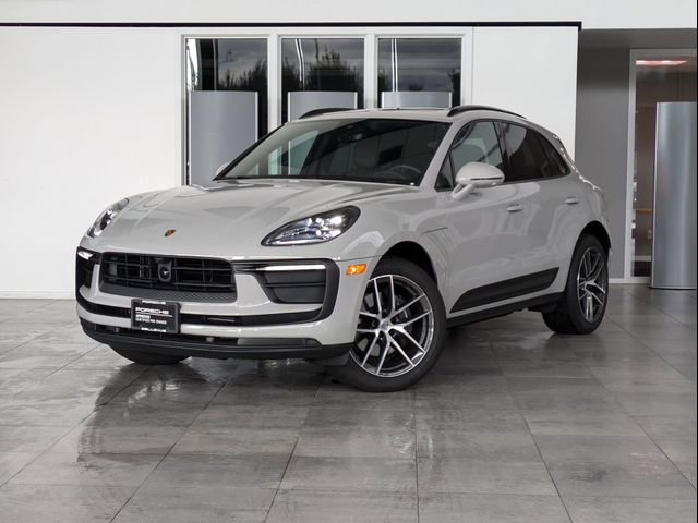 2024 Porsche Macan Base