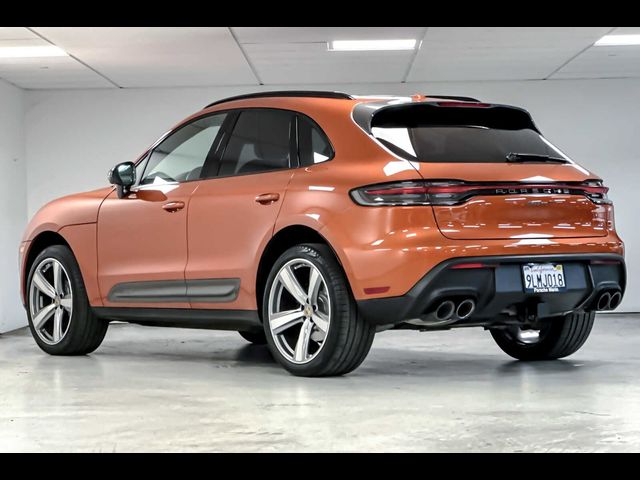 2024 Porsche Macan T