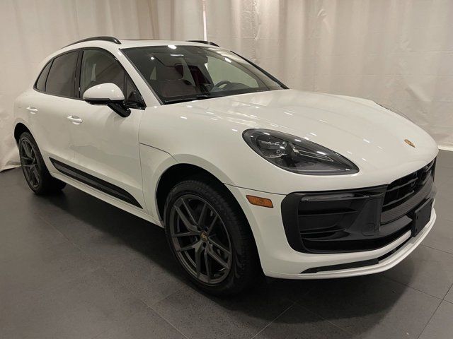 2024 Porsche Macan T