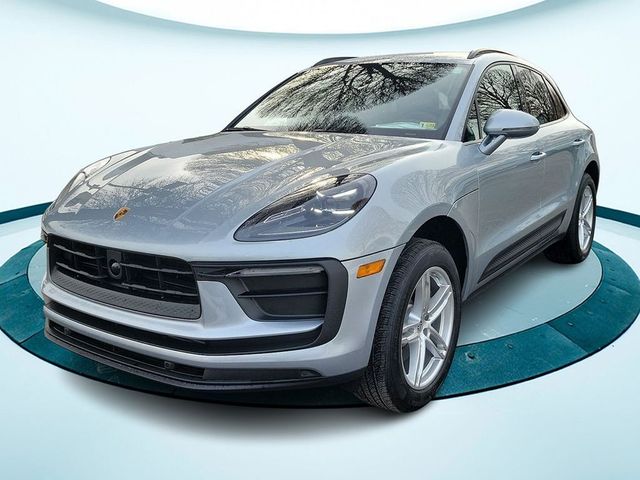 2024 Porsche Macan Base