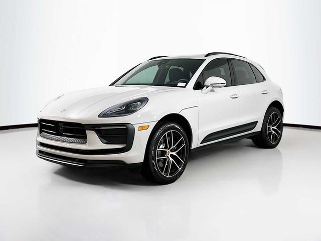 2024 Porsche Macan Base