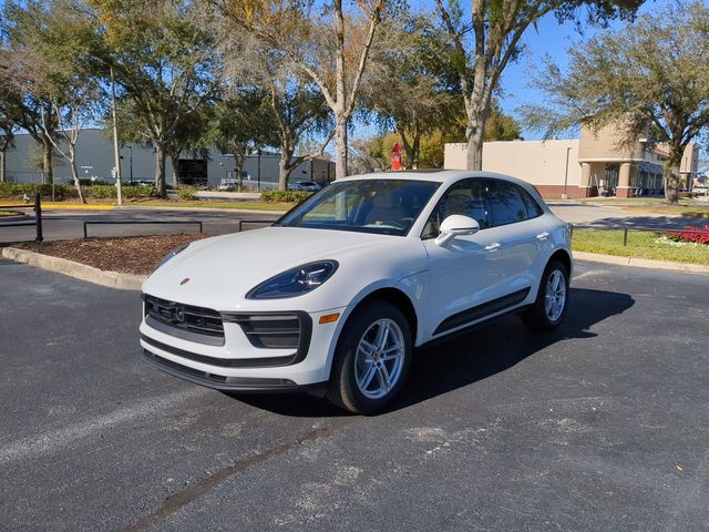 2024 Porsche Macan T