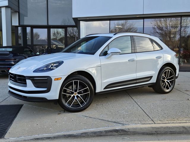 2024 Porsche Macan Base