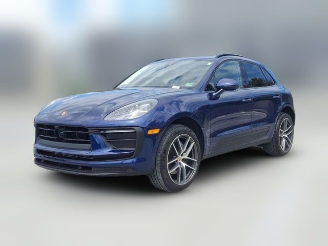 2024 Porsche Macan Base
