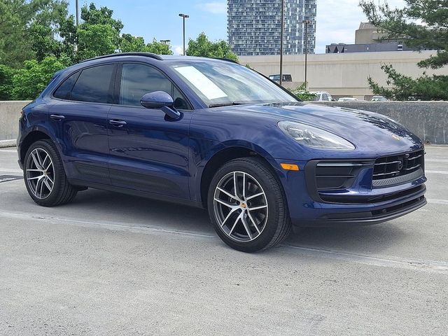 2024 Porsche Macan Base
