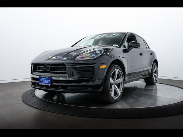 2024 Porsche Macan Base