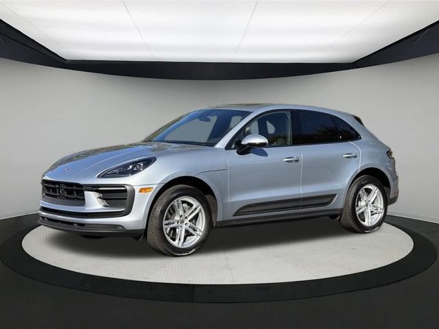 2024 Porsche Macan 