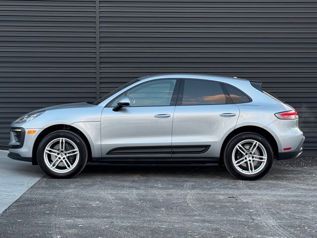 2024 Porsche Macan 