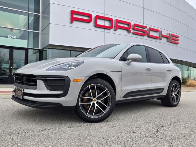 2024 Porsche Macan Base