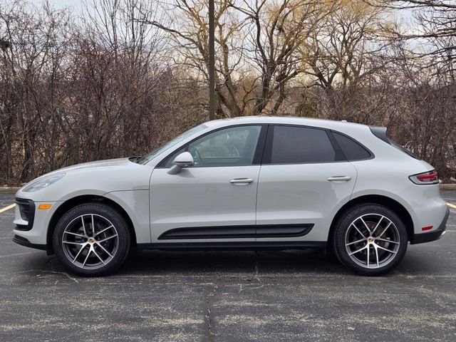 2024 Porsche Macan Base