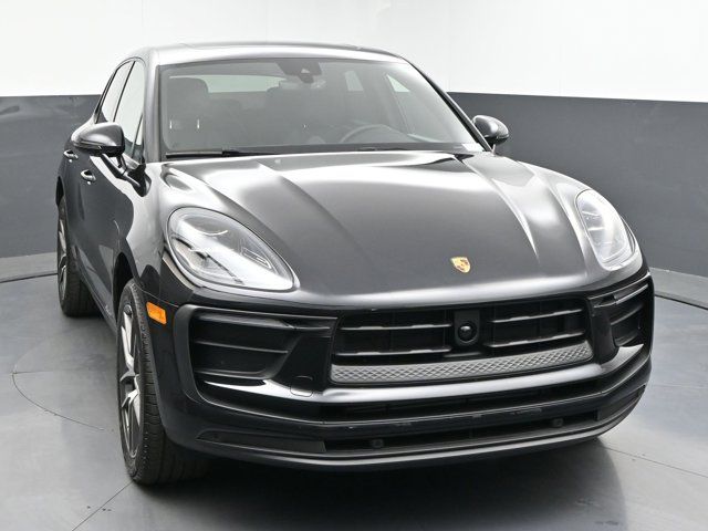 2024 Porsche Macan Base