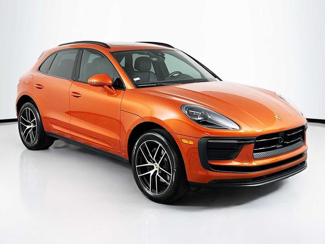 2024 Porsche Macan Base