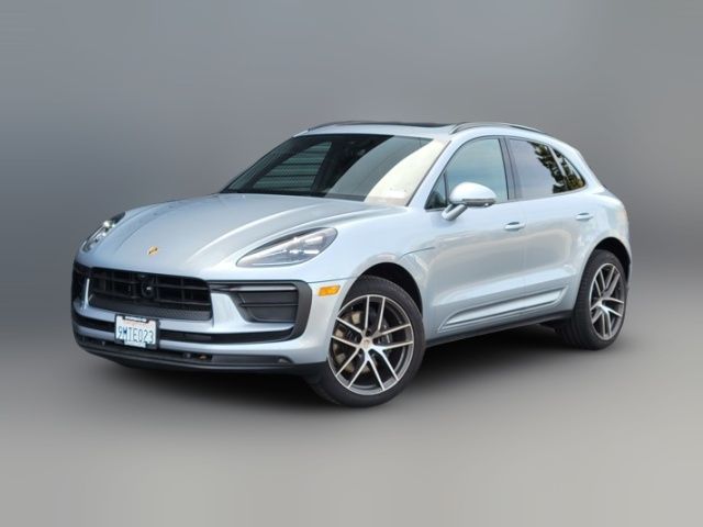 2024 Porsche Macan Base