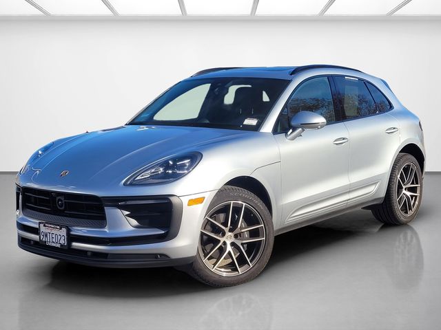 2024 Porsche Macan Base