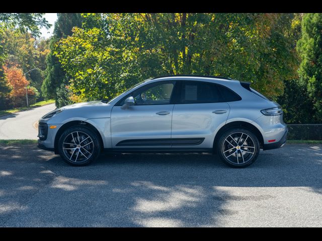 2024 Porsche Macan 