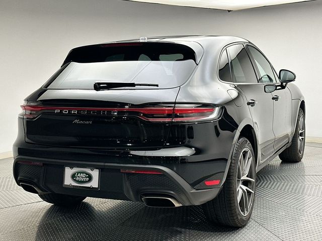 2024 Porsche Macan Base