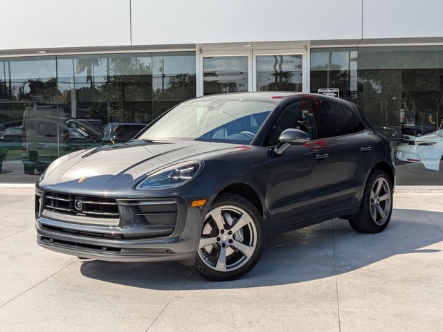 2024 Porsche Macan T