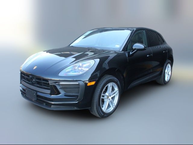 2024 Porsche Macan Base