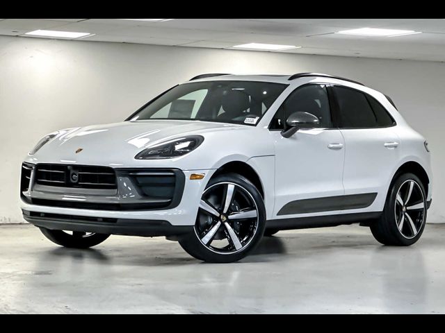 2024 Porsche Macan T