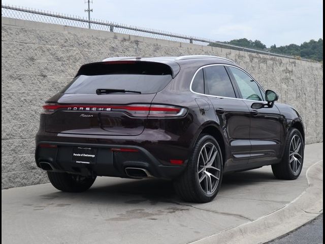 2024 Porsche Macan Base