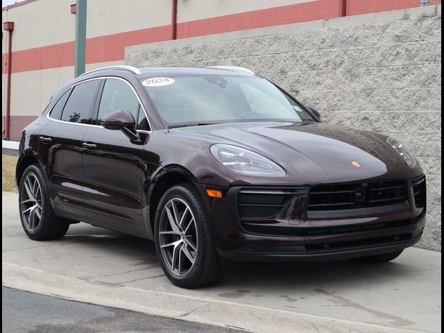 2024 Porsche Macan Base