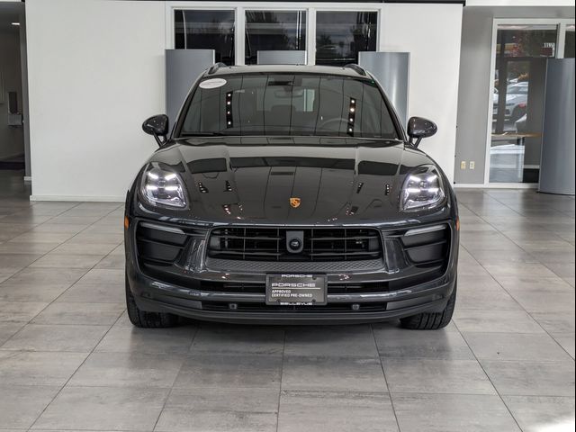 2024 Porsche Macan Base