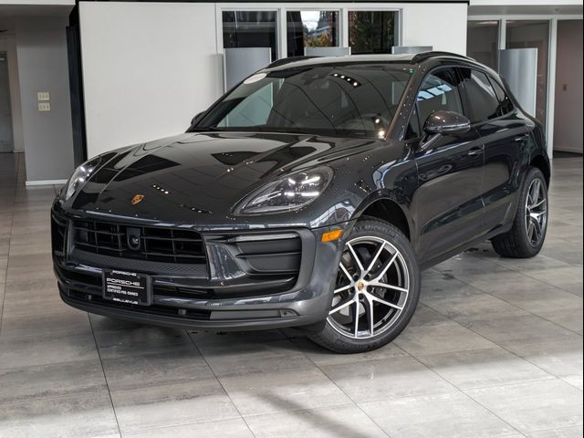 2024 Porsche Macan Base