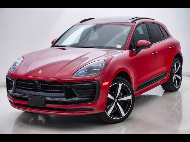 2024 Porsche Macan 