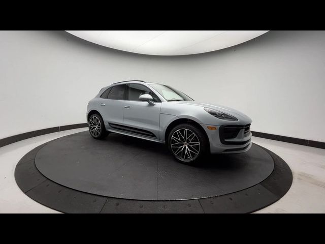 2024 Porsche Macan Base