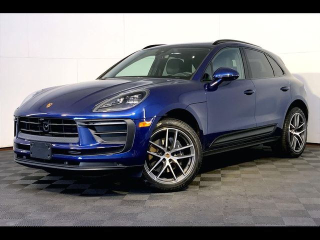 2024 Porsche Macan Base