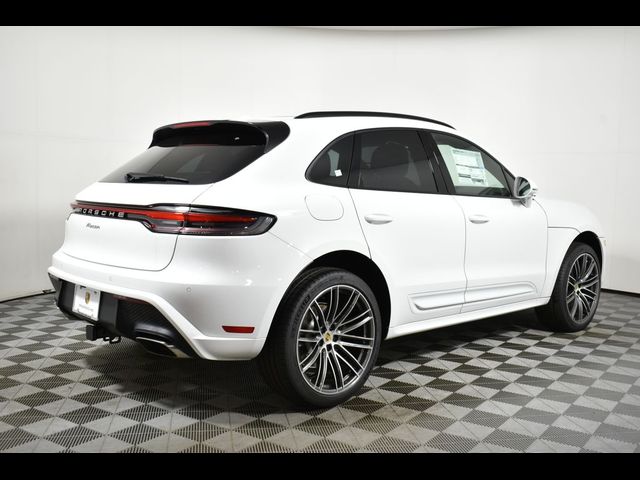 2024 Porsche Macan Base