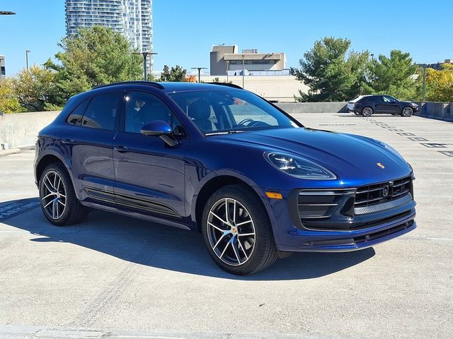 2024 Porsche Macan Base