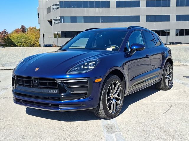 2024 Porsche Macan Base