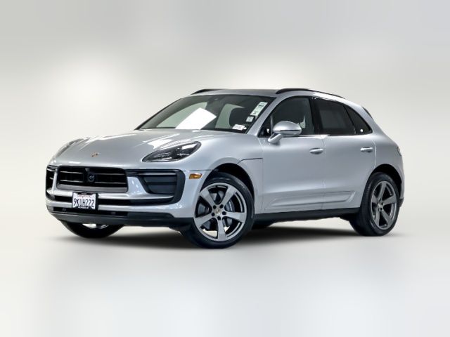 2024 Porsche Macan Base