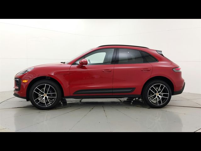 2024 Porsche Macan 