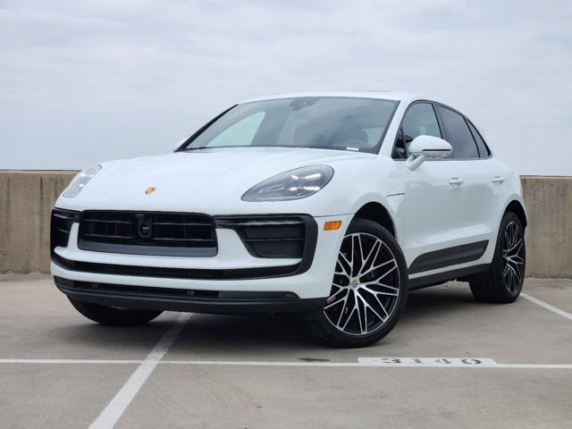 2024 Porsche Macan Base