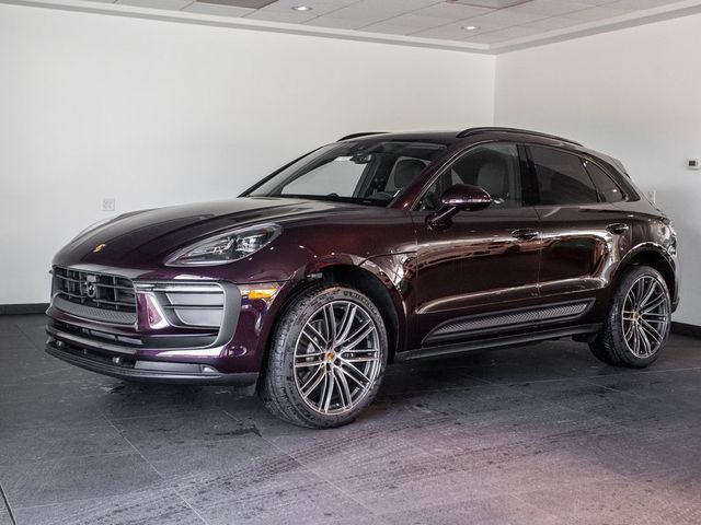 2024 Porsche Macan 