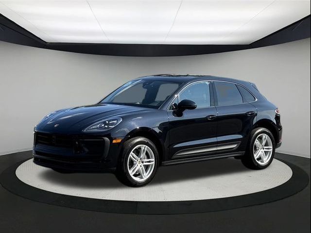 2024 Porsche Macan 