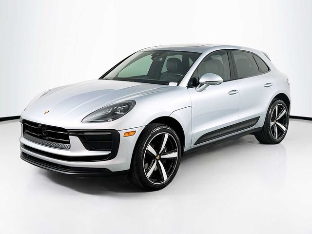 2024 Porsche Macan Base