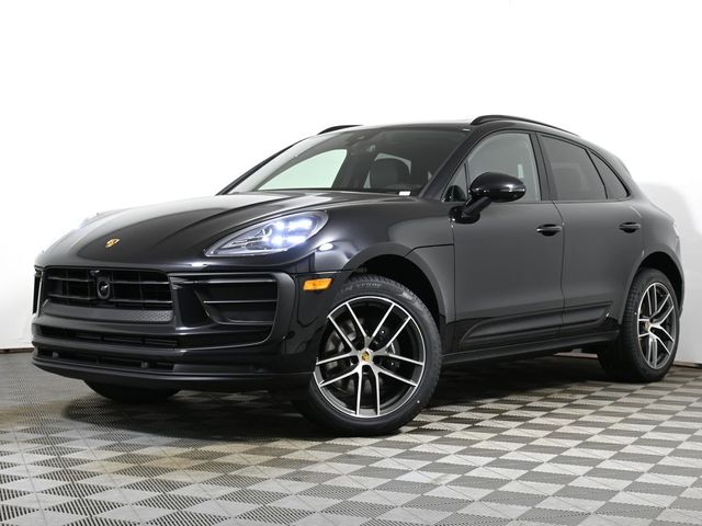 2024 Porsche Macan Base