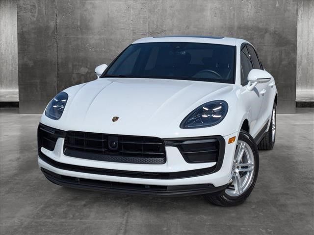 2024 Porsche Macan Base