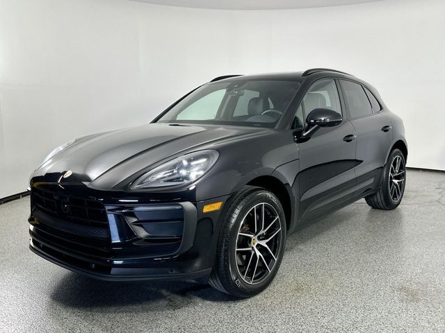 2024 Porsche Macan Base